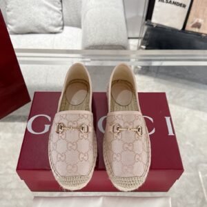 CUCCI  WOMEN
