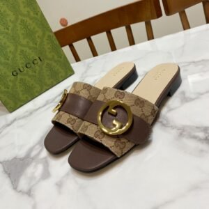 CUCCI WOMEN