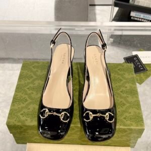 CUCCI  WOMEN