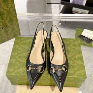 CUCCI  WOMEN