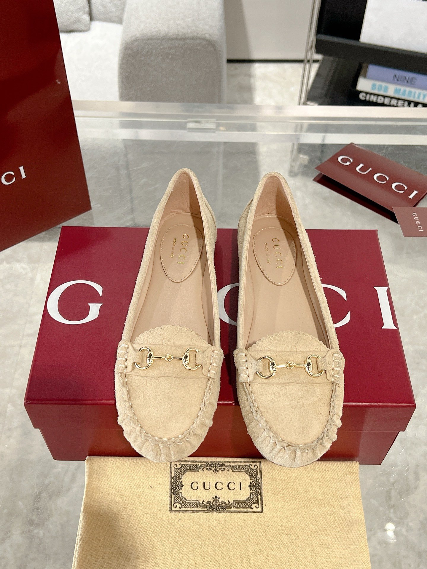 CUCCI WOMEN