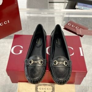 CUCCI  WOMEN