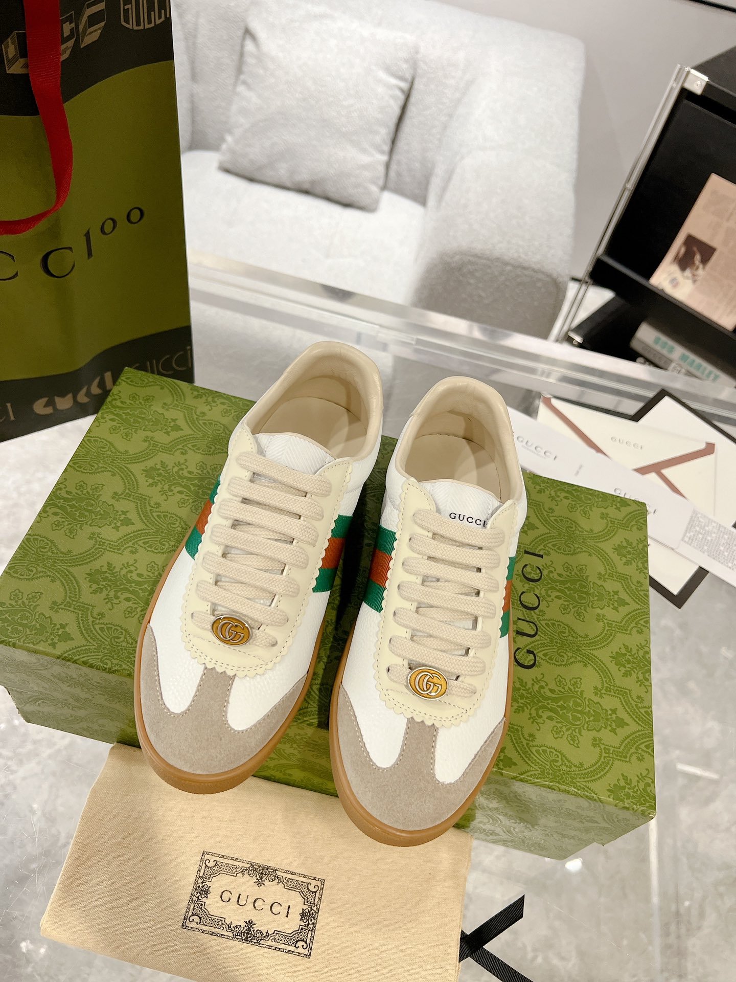 CUCCI WOMEN