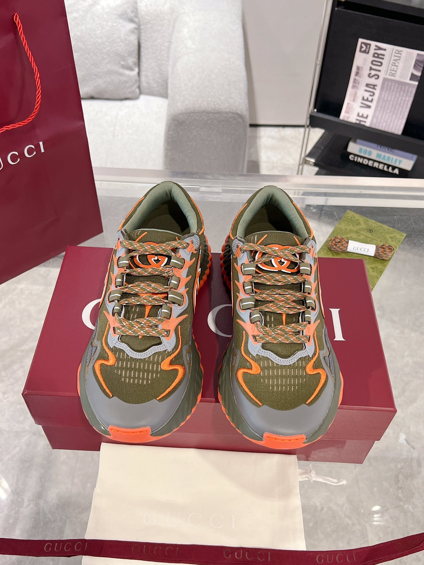 CUCCI WOMEN