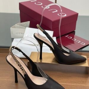 CUCCI  WOMEN