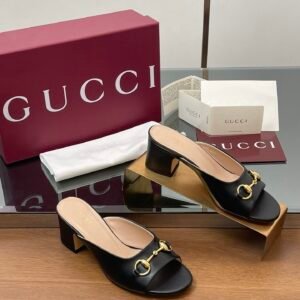 CUCCI  WOMEN