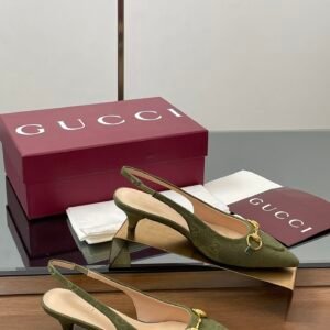 CUCCI  WOMEN