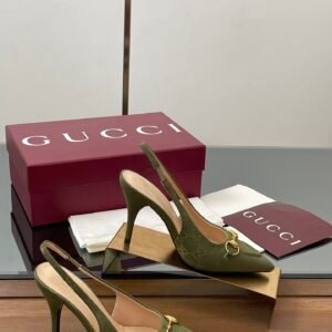 CUCCI  WOMEN