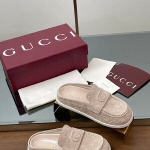 CUCCI  WOMEN