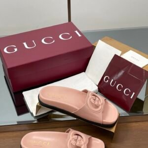 CUCCI  WOMEN