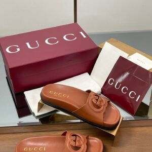 CUCCI  WOMEN