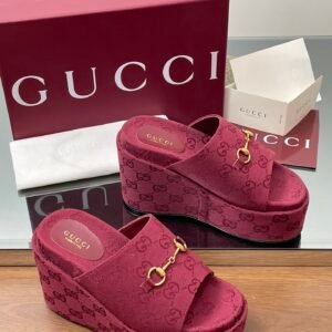 CUCCI  WOMEN