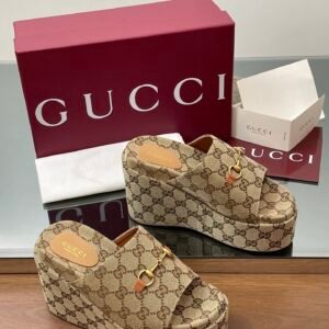 CUCCI  WOMEN