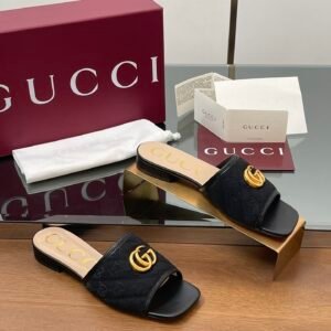 CUCCI  WOMEN