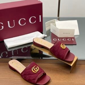 CUCCI  WOMEN