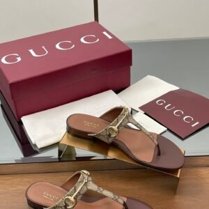 CUCCI  WOMEN