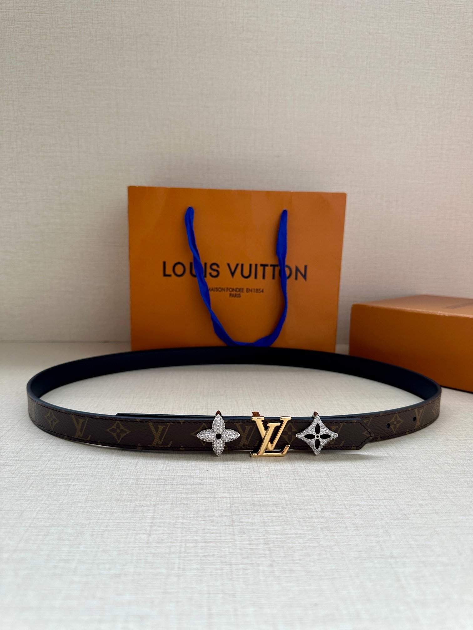 LV Belt