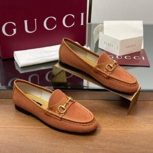 CUCCI  WOMEN