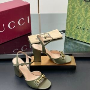 CUCCI  WOMEN