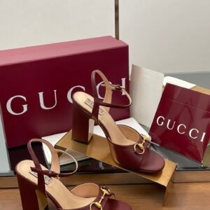 CUCCI  WOMEN