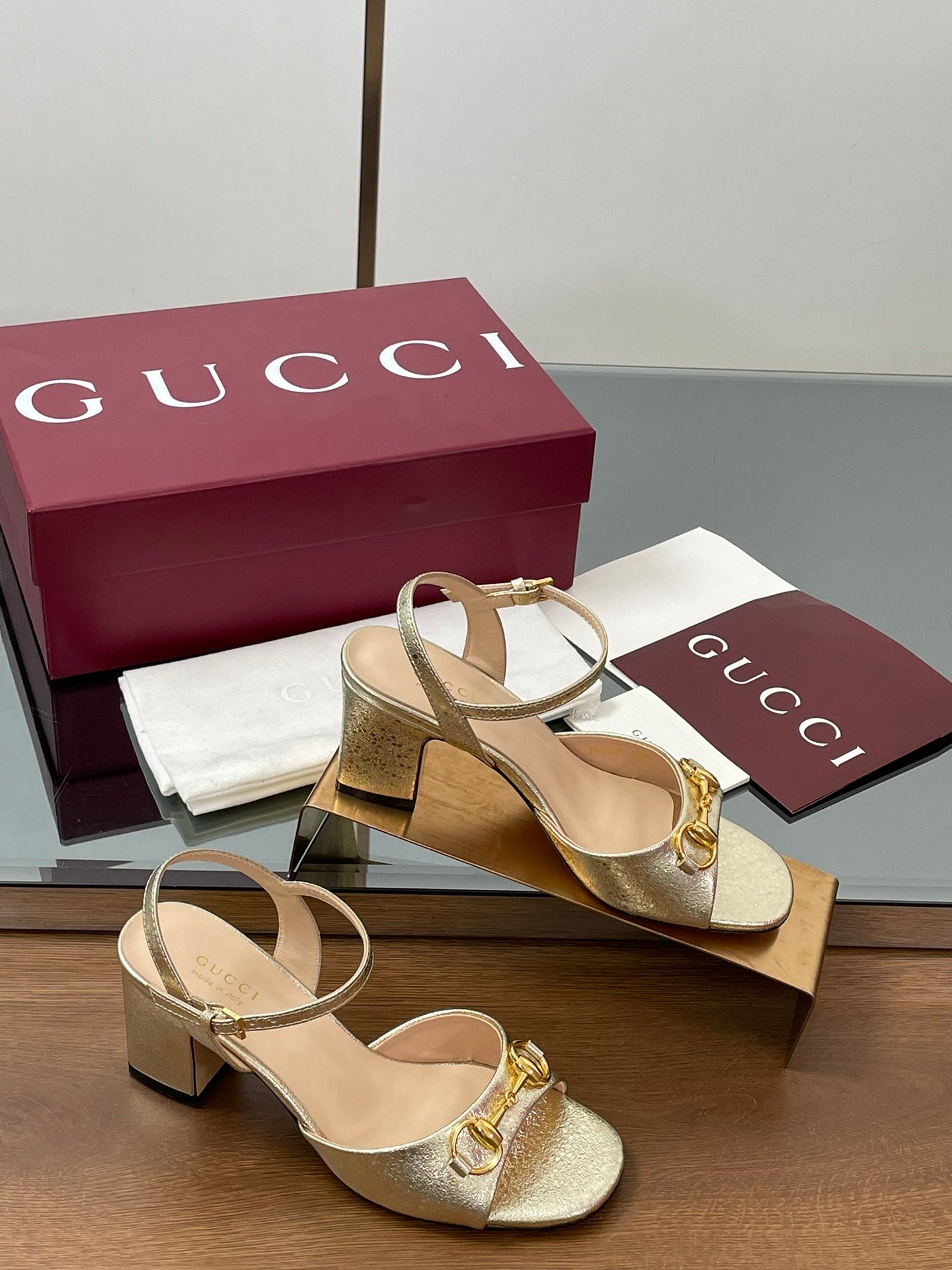 CUCCI WOMEN - Image 2