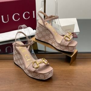 CUCCI  WOMEN