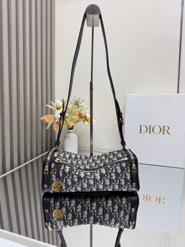 DIOR - Image 2
