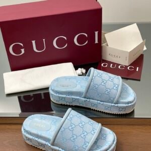 CUCCI  WOMEN