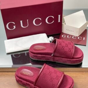 CUCCI  WOMEN