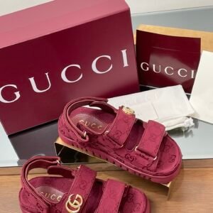 CUCCI WOMEN