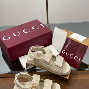 CUCCI  WOMEN