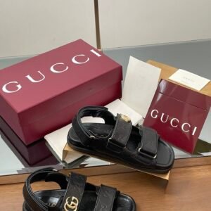 CUCCI  WOMEN
