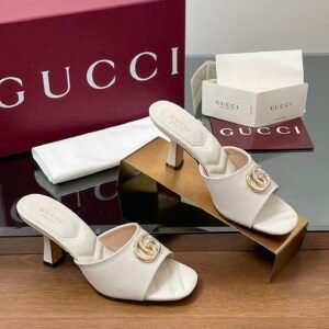 CUCCI  WOMEN