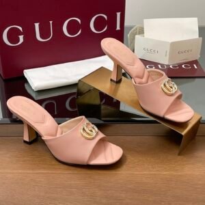 CUCCI  WOMEN