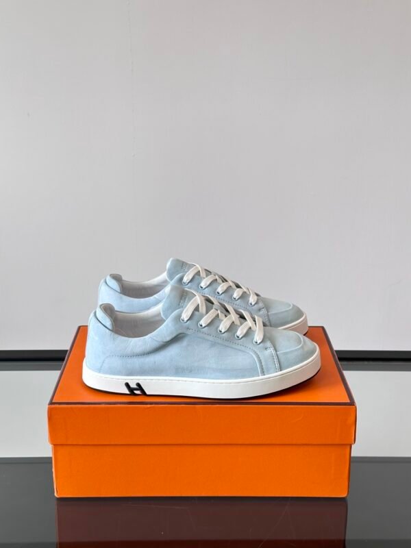 HERMES Man