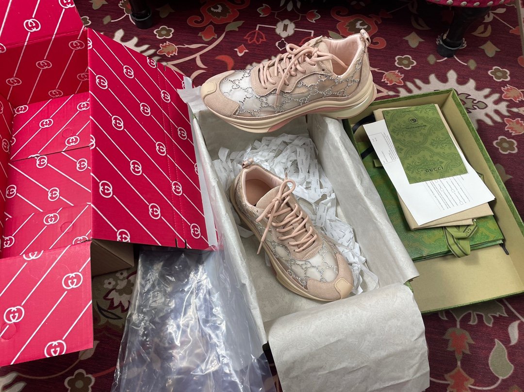 CUCCI WOMEN - Image 2