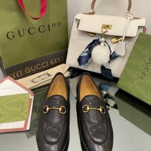 CUCCI  WOMEN