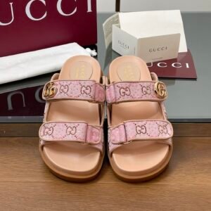CUCCI  WOMEN
