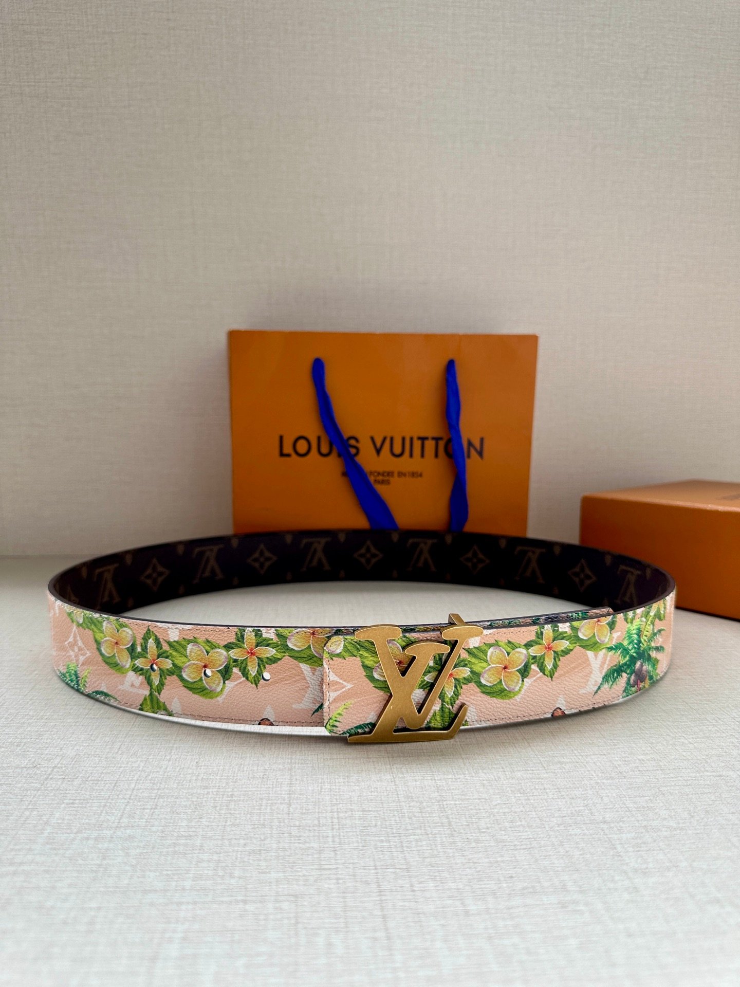 LV Belt