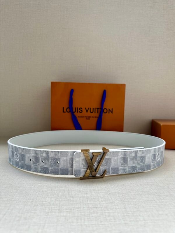 LV Belt