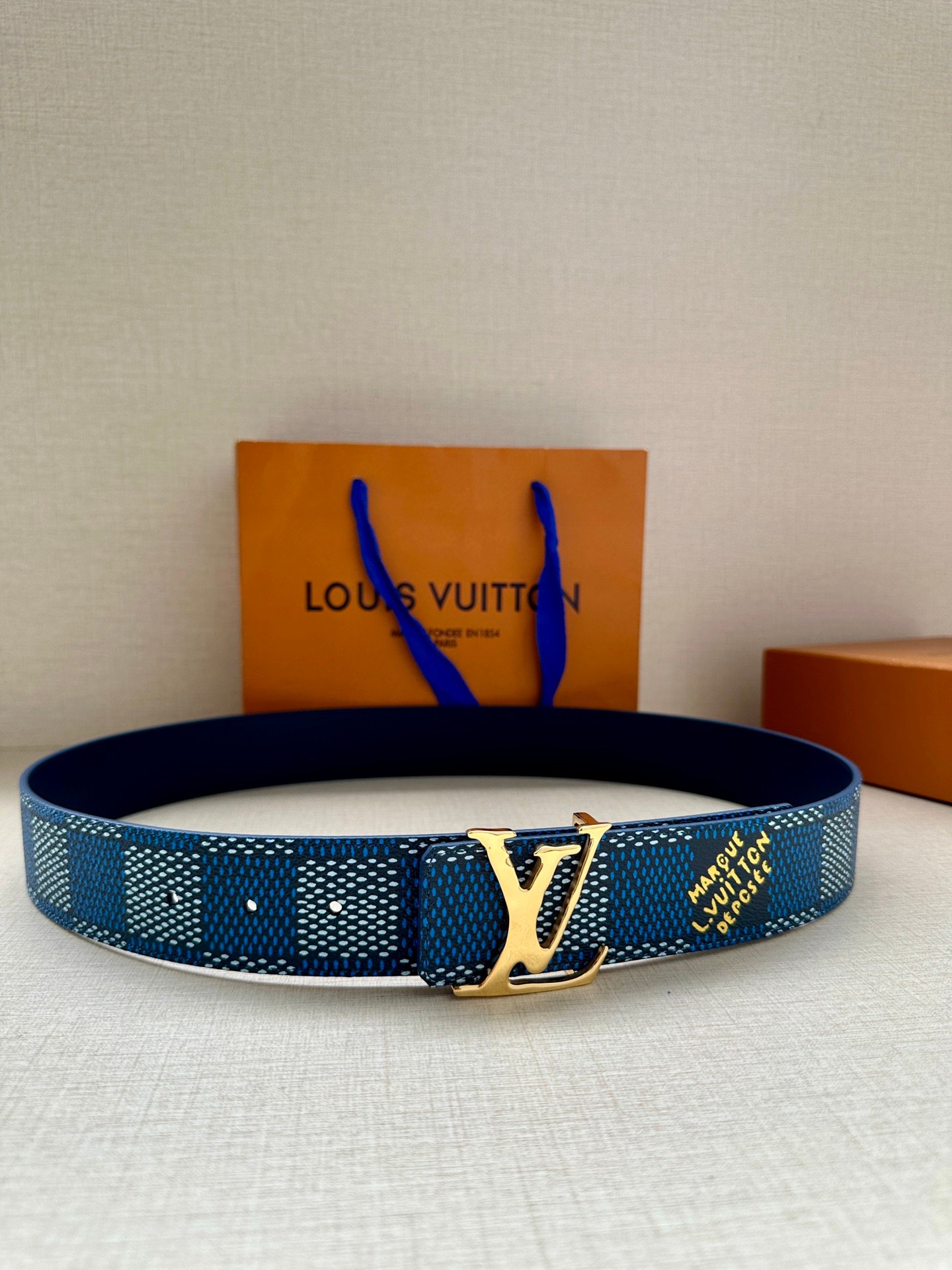 LV Belt