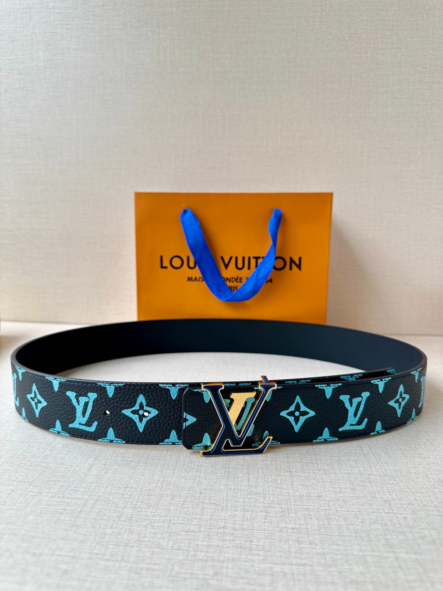 LV Belt