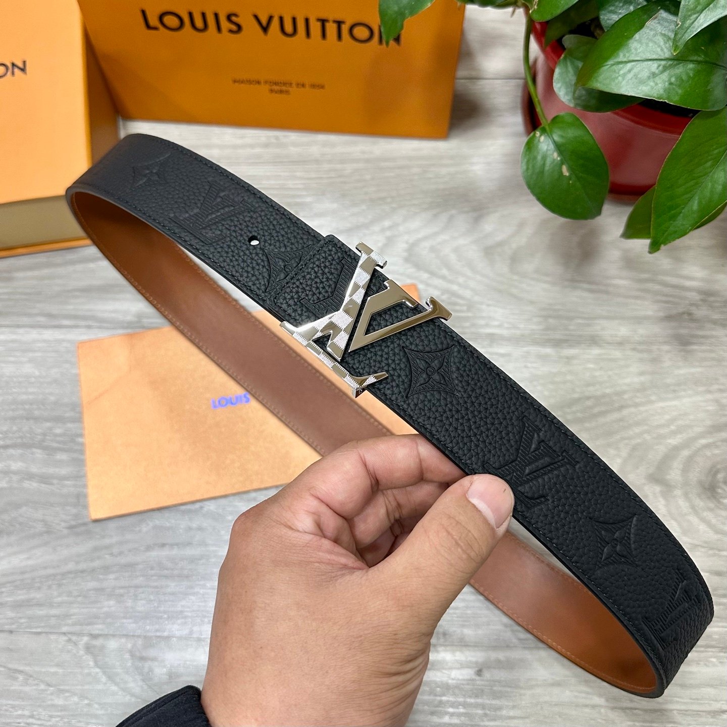 LV Belt