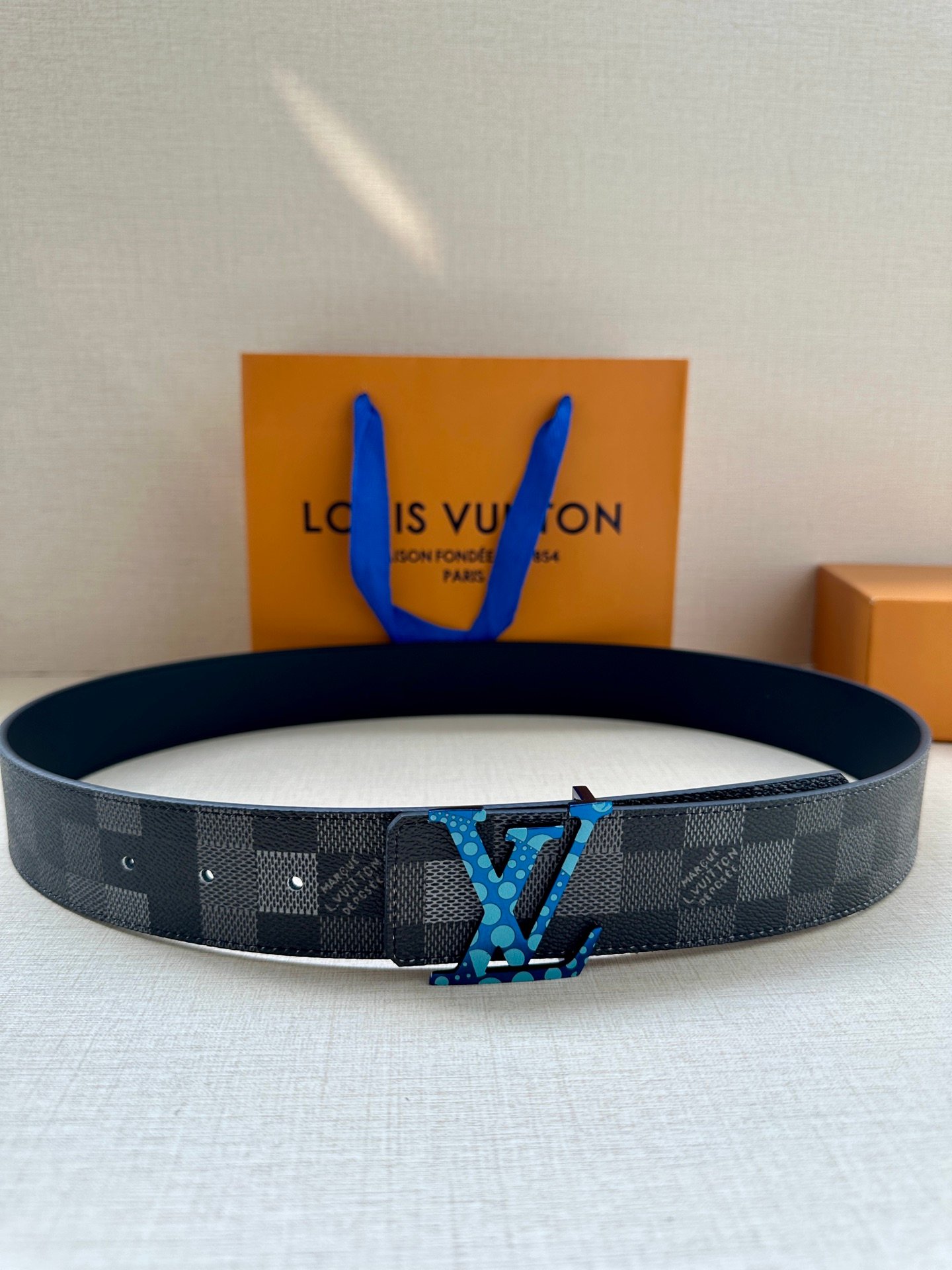 LV Belt