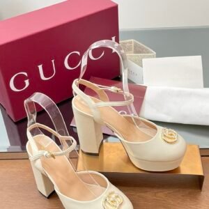 CUCCI  WOMEN