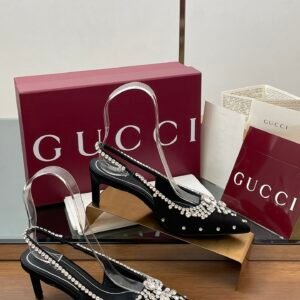 CUCCI  WOMEN
