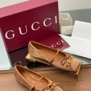 CUCCI  WOMEN