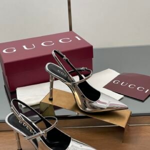 CUCCI  WOMEN