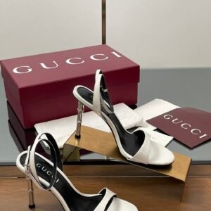 CUCCI  WOMEN
