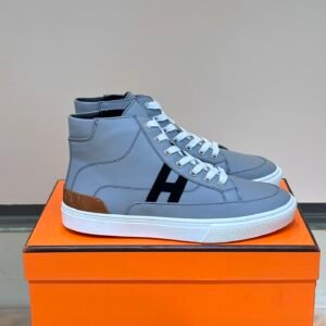 HERMES Man